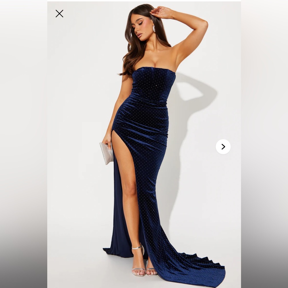 Strapless Sparkle scatter Velvet Navy gown